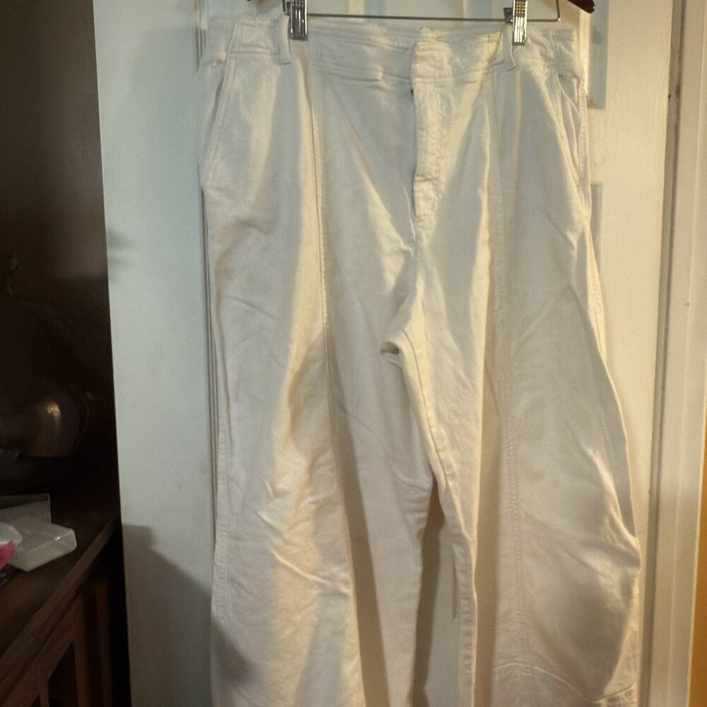 🤍 LOFT Curvy Seamed Palmer Wide-Leg Crop Pants – Winter White – Size 18 🤍